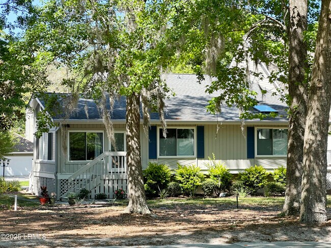 Building Photo - 41 Wax Myrtle Ct