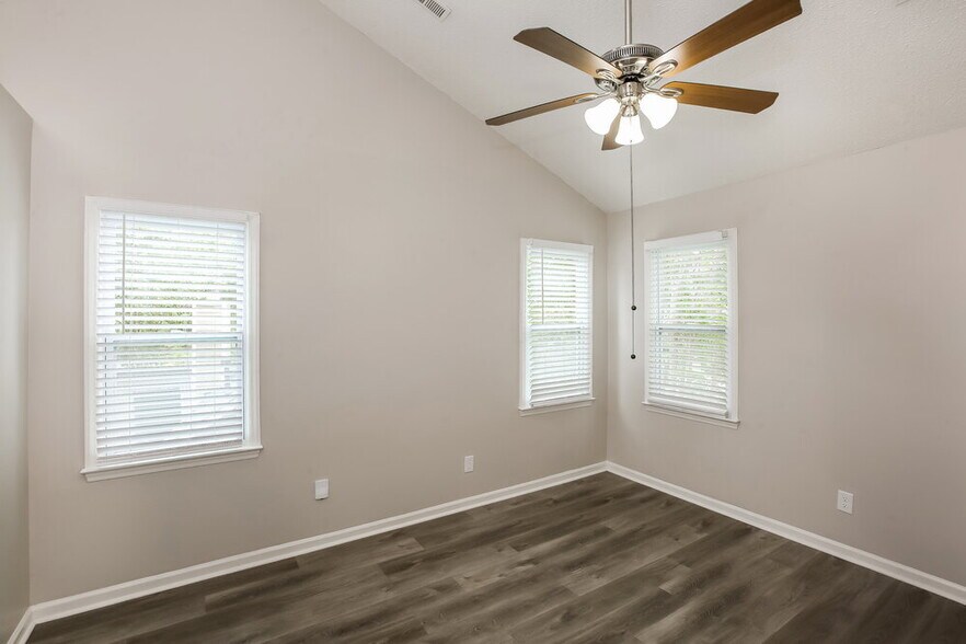 Building Photo - 3416 Fortis Ln