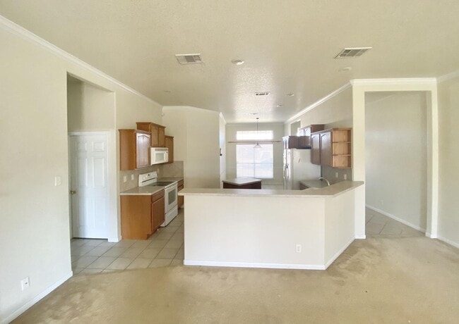 Building Photo - AVAILABLE SOON!