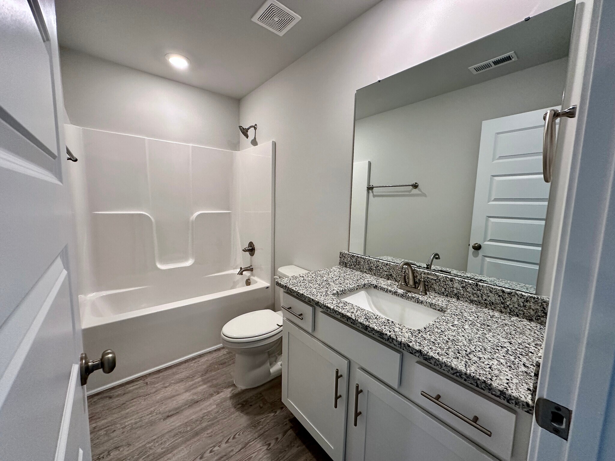 Building Photo - 14709 Ravenel Dr