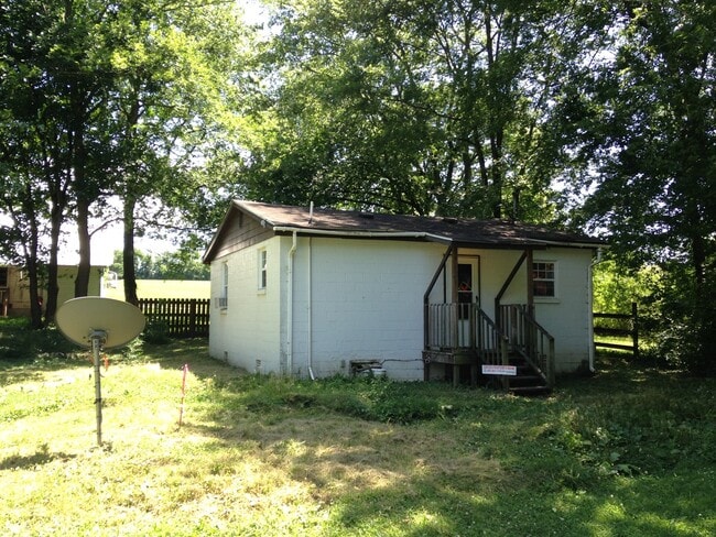 Building Photo - Most Affordable One Bedroom House in Mt Pl...