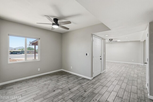 Building Photo - 6491 N Lena Way