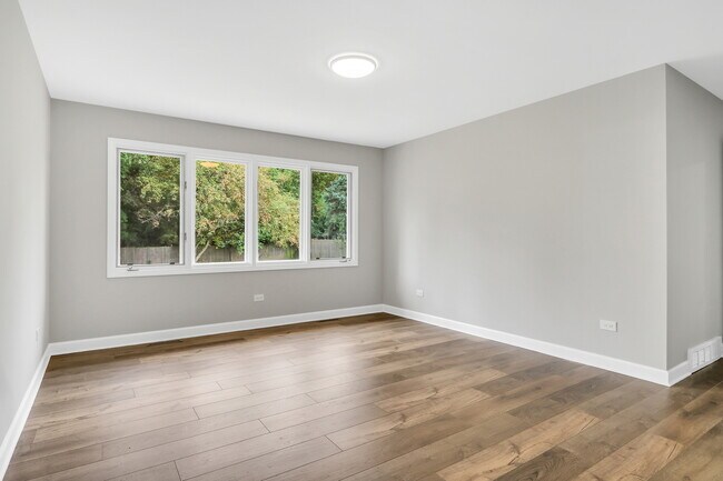 Building Photo - 179 S Alleghany Rd