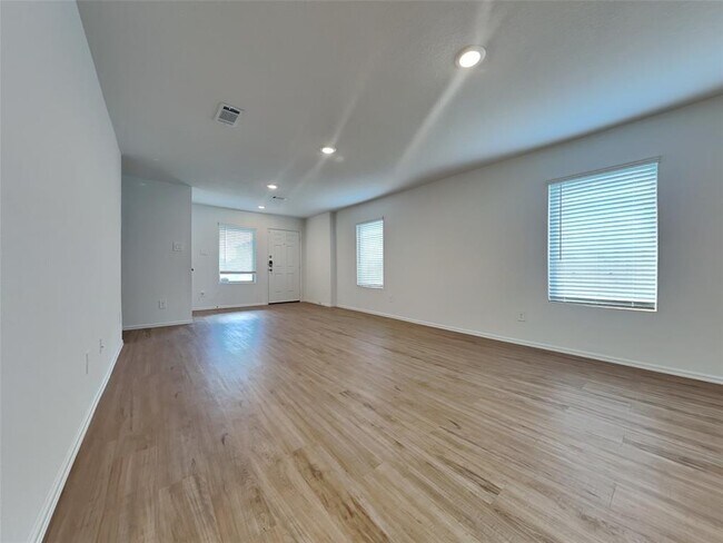Building Photo - 17512 Grand Fir Ln
