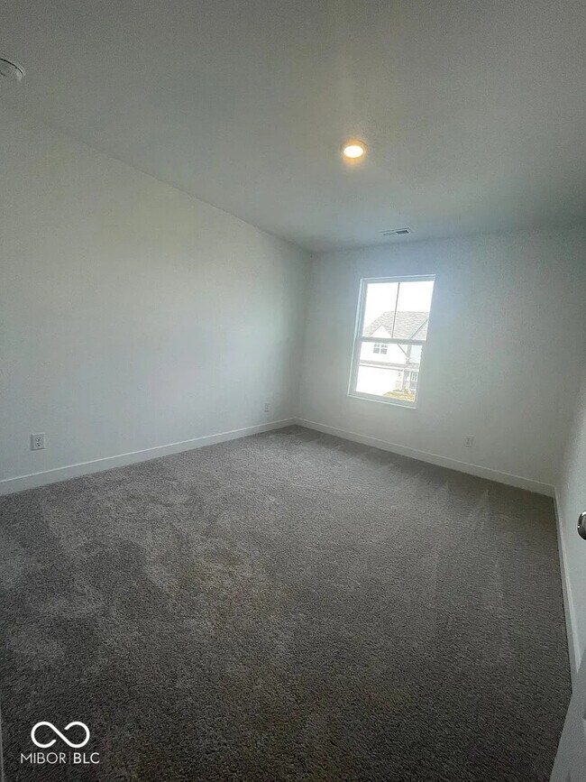 Building Photo - 6865 Orchard Run Cir