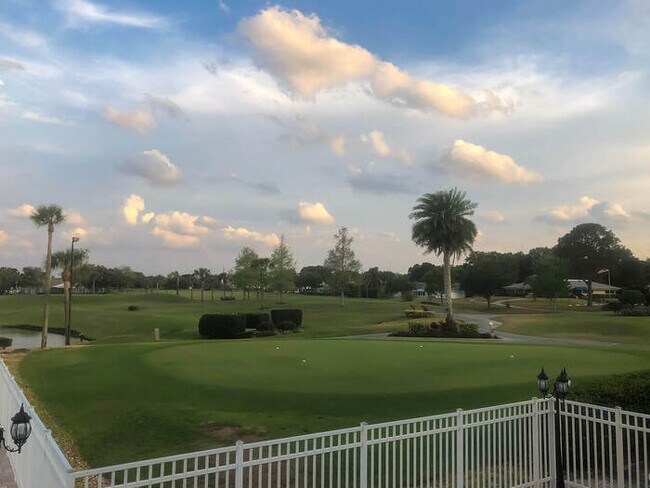 Building Photo - 2839 Sunbranch Dr