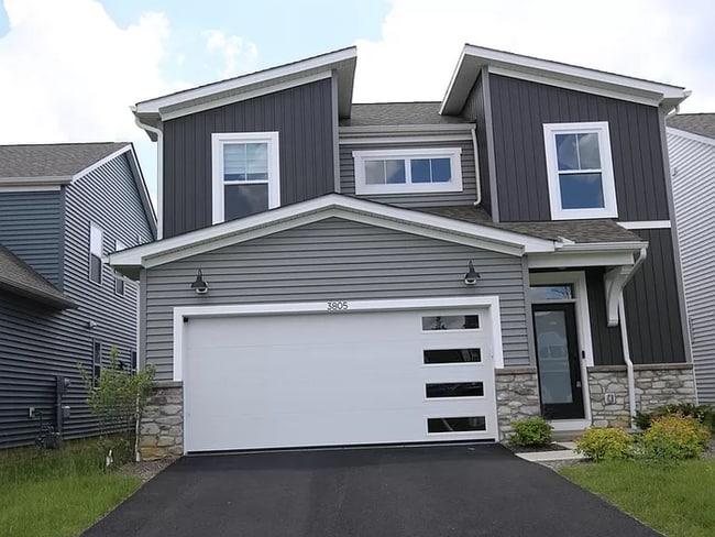 Primary Photo - Charming 4 beds 3 baths in Powell!