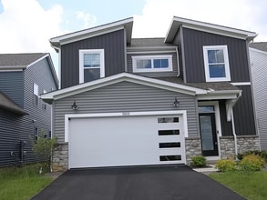 Building Photo - Charming 4 beds 3 baths in Powell!
