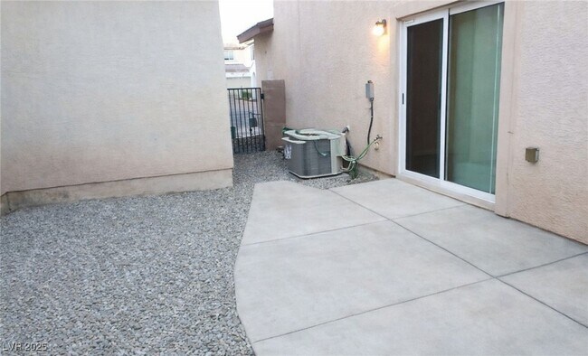 Building Photo - 1231 Appaloosa Hills Ave