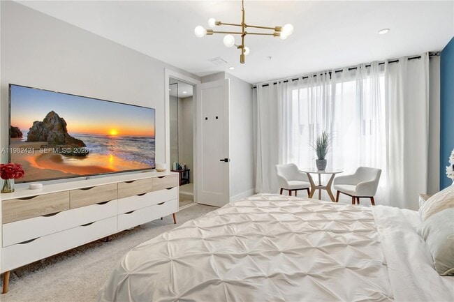 Building Photo - 6630 NW 104th Path