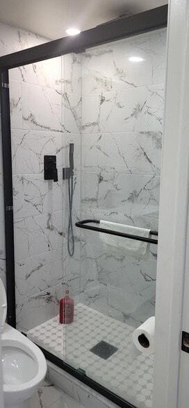 Building Photo - 1843 E 51st St