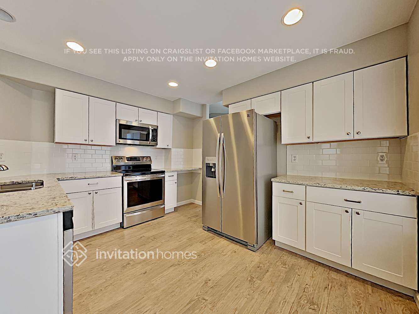 Building Photo - 2227 S Waco Ct