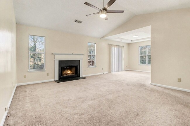 Building Photo - 3BR/2BA on Full Basement in Jonesboro