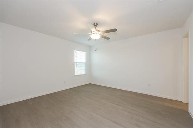 Building Photo - 2737 Ctr Crk Ln