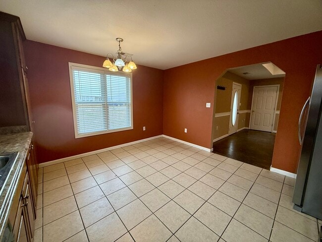 Building Photo - 3 Bedroom/2 Bathroom Home in Paragould AR - $1,350/month