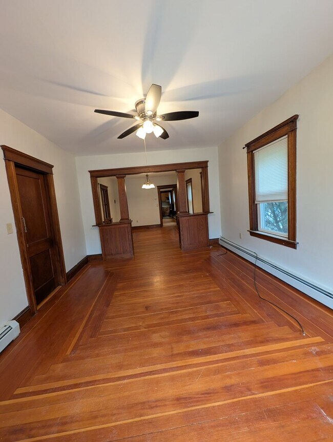 Building Photo - 18-20 Green Street