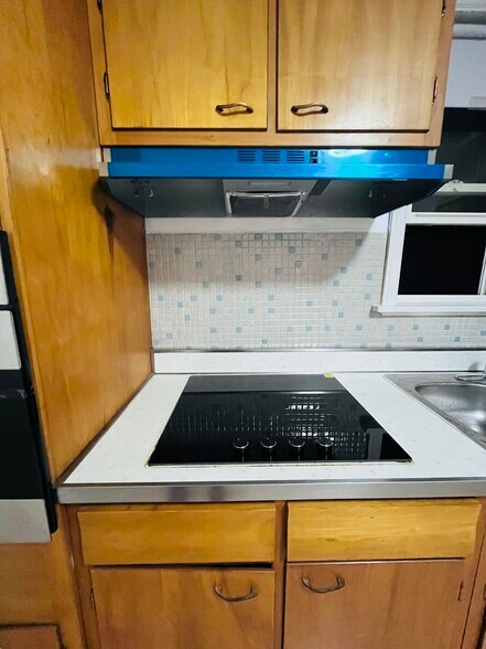 Building Photo - 4535 Wabash Ave