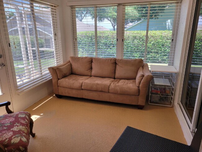 Building Photo - Cozy 2 Bedroom Home in 55+ Kings Ridge