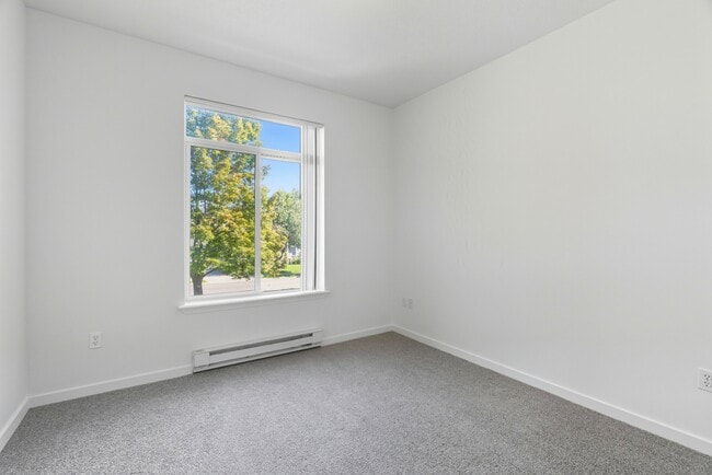 Building Photo - 22855 E Country Vista Dr