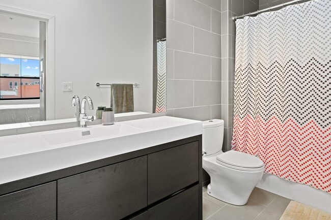 Building Photo - 1111 W St NW