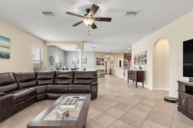 Building Photo - 4392 Vermillion Sky Dr