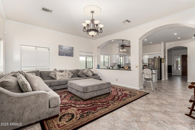 Building Photo - 8912 N 15th Ln