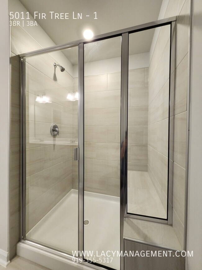 Building Photo - 5011 Fir Tree Ln