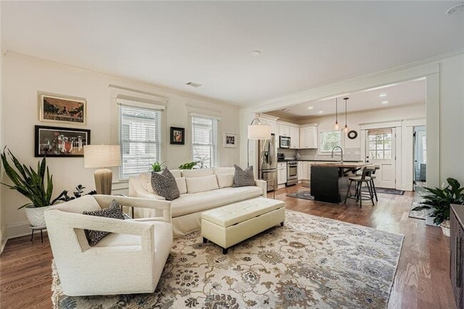 Building Photo - 78 Whitefoord Ave SE