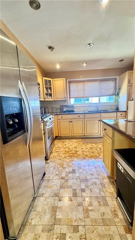 Building Photo - 1463 E 103rd St