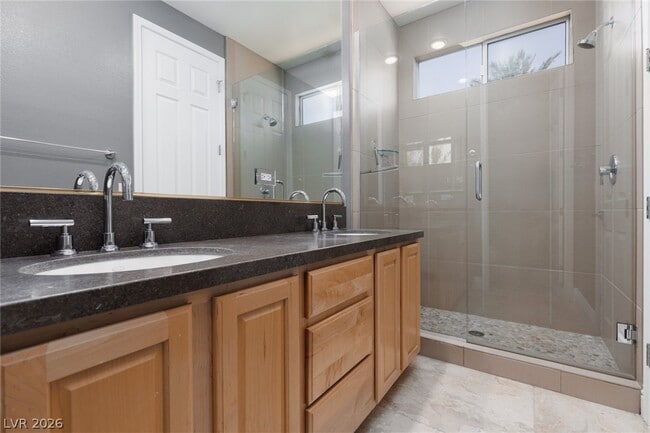 Building Photo - 2451 Hollow Rock Ct