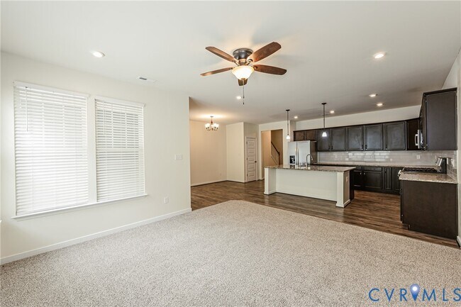 Building Photo - 18353 Palisades Ct