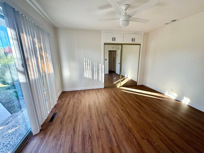 Building Photo - Beautiful newly renovated 4 Bedroom, 3 Bath Pool home in North Tustin