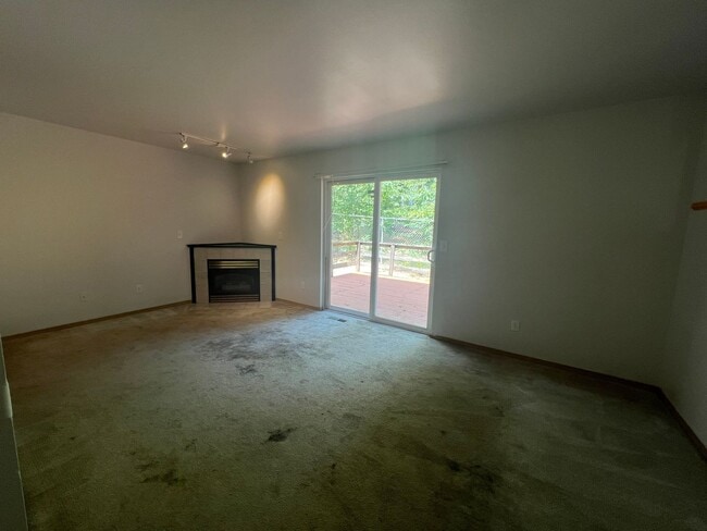 Building Photo - 1762 Sage Ct