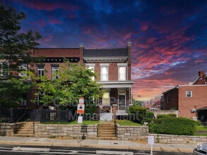 Building Photo - 3523 Warder St NW