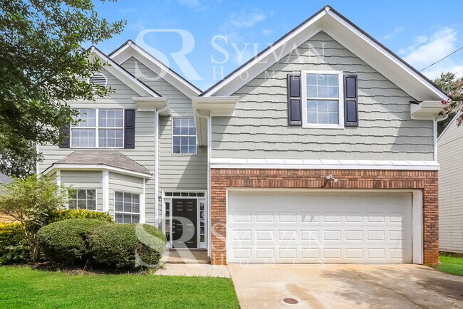 Building Photo - Discover the convenience of Lithonia living