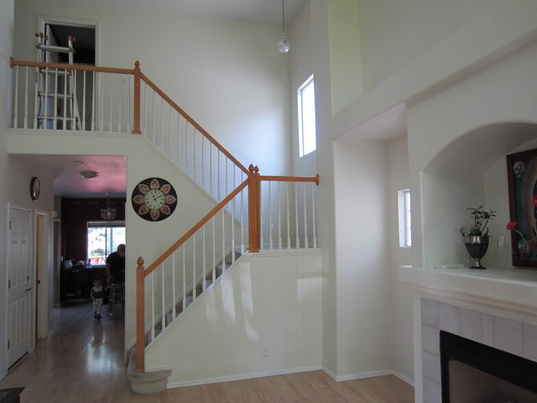 Building Photo - 10761 Cook Ct