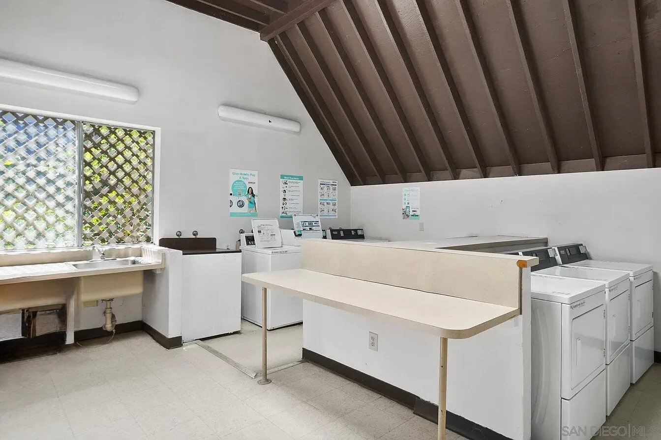 Building Photo - 7980 Mission Center Ct