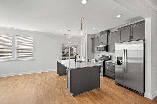 Building Photo - Burkitt Ridge Townhome