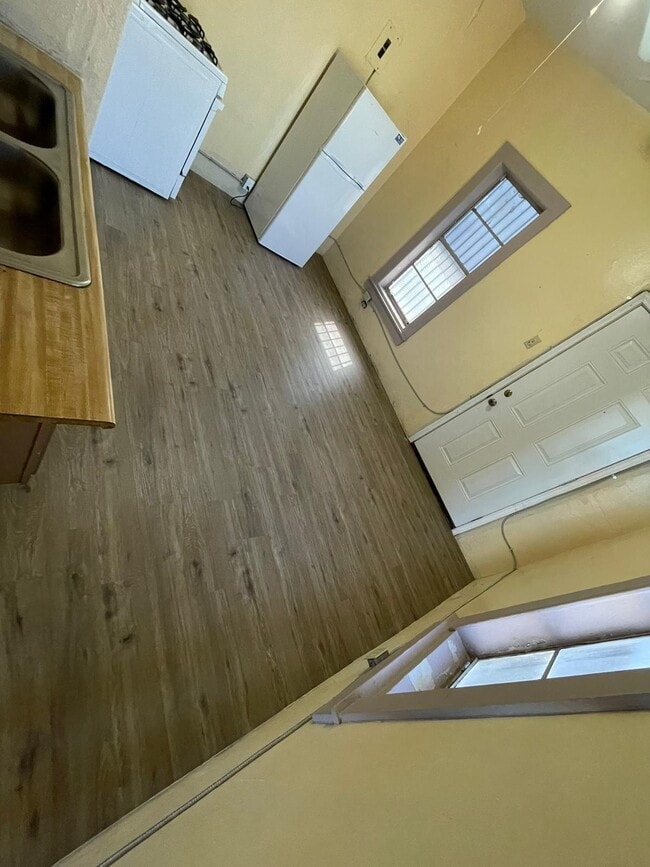 Building Photo - 3315 San Agustin Ave