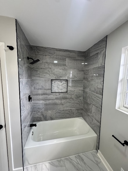 Building Photo - 4101 50th Ave N