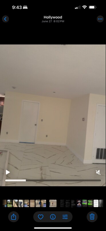 Building Photo - 3900 SW 68th Ave