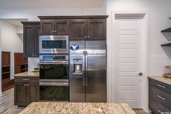 Building Photo - PETS ALLOWED!  Spacious & Modern 3-Bedroom Home for Rent Near Sand Hollow Reservoir