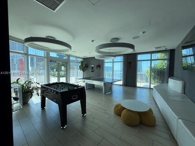 Building Photo - 1100 S Miami Ave