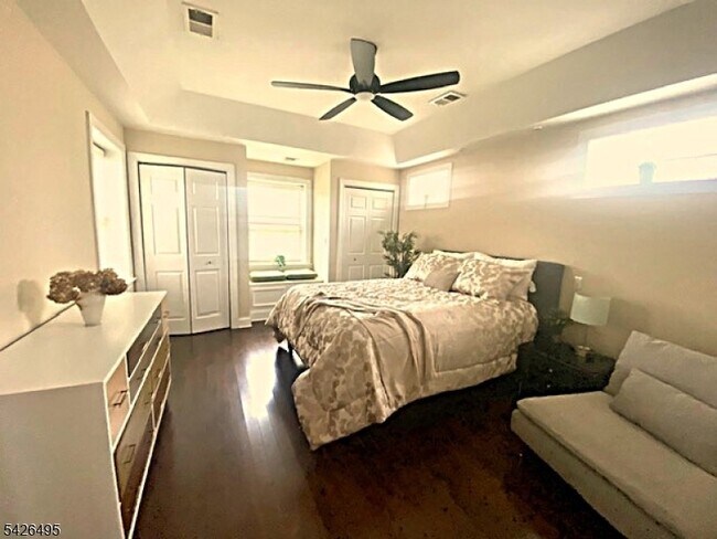 Building Photo - 217 Newark Ave