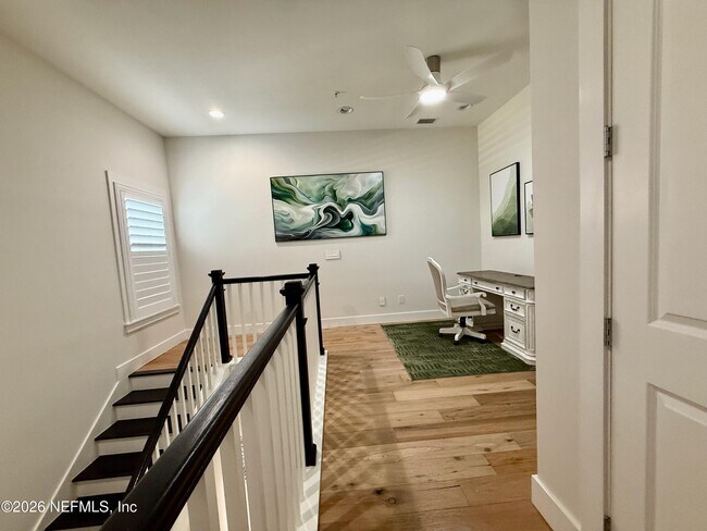 Building Photo - 2530 Beach Blvd