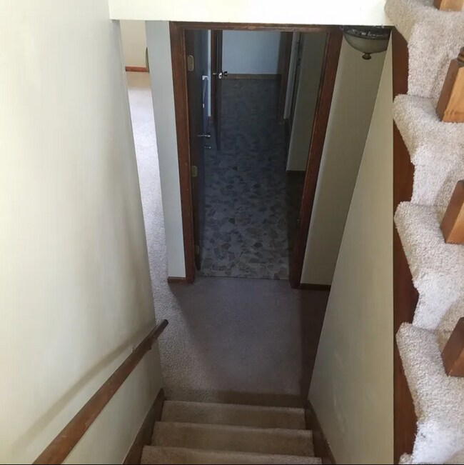 Building Photo - 8814 Gallery St