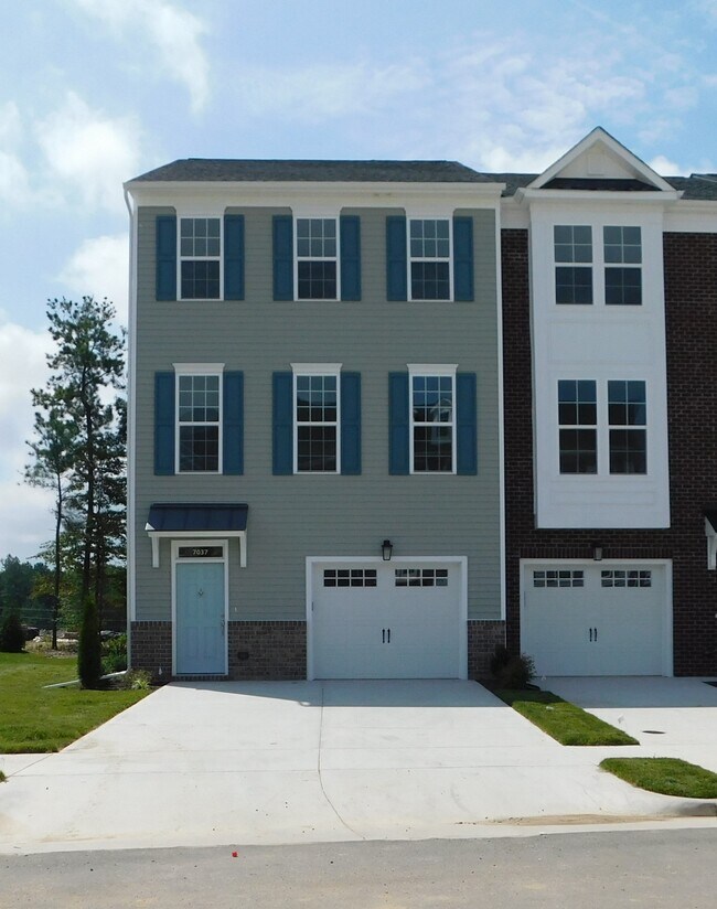 Building Photo - 7037 Leire Ln