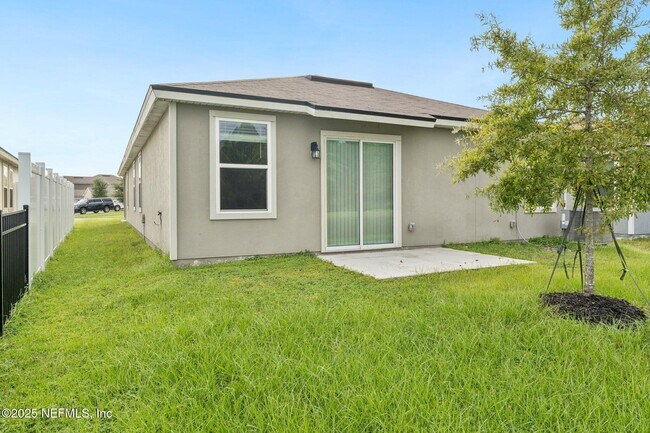 Building Photo - 6488 Bucking Bronco Dr