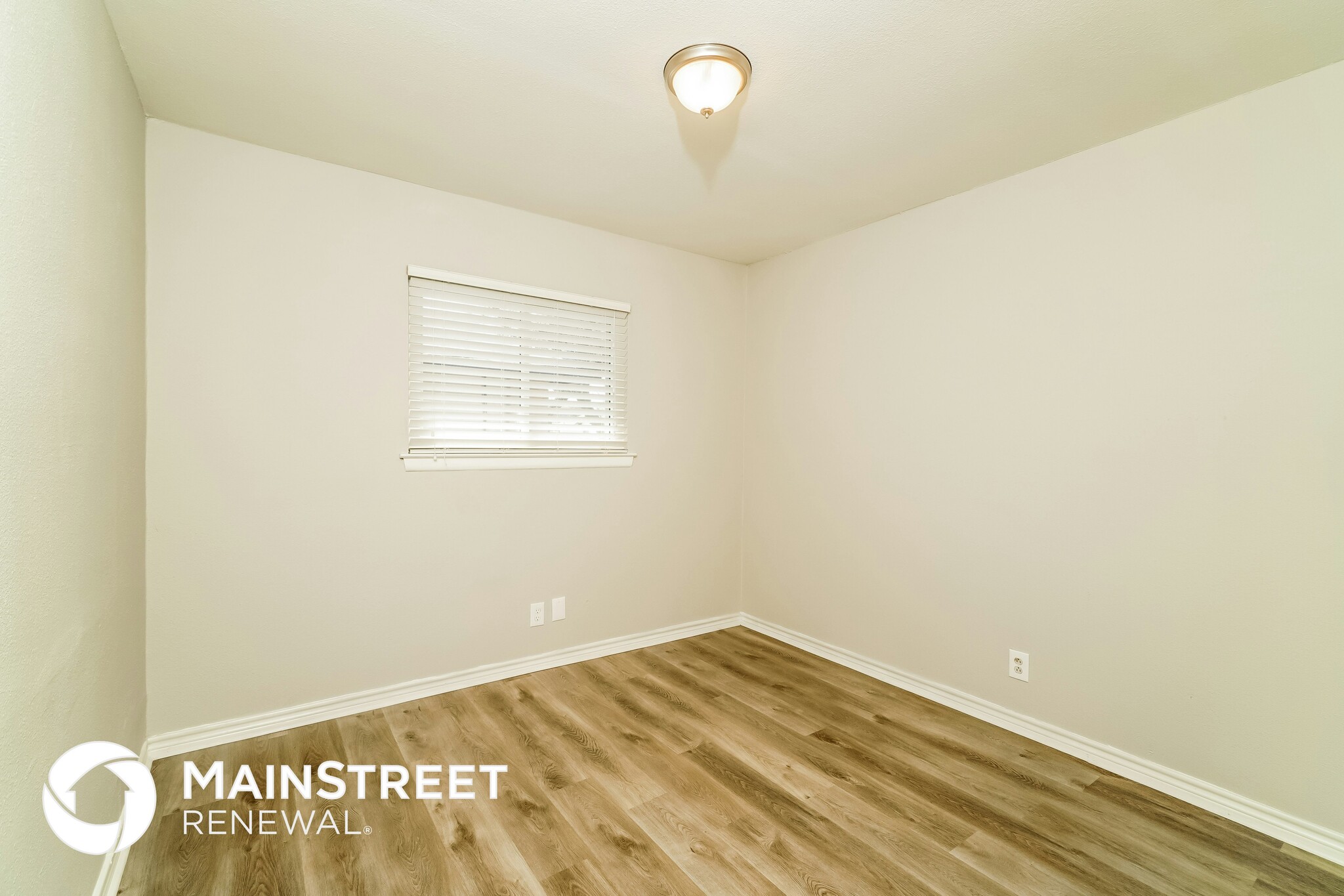 Building Photo - 13406 Chesterton Dr