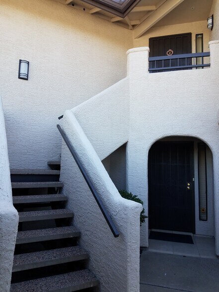 Building Photo - 9775 N 93rd Way